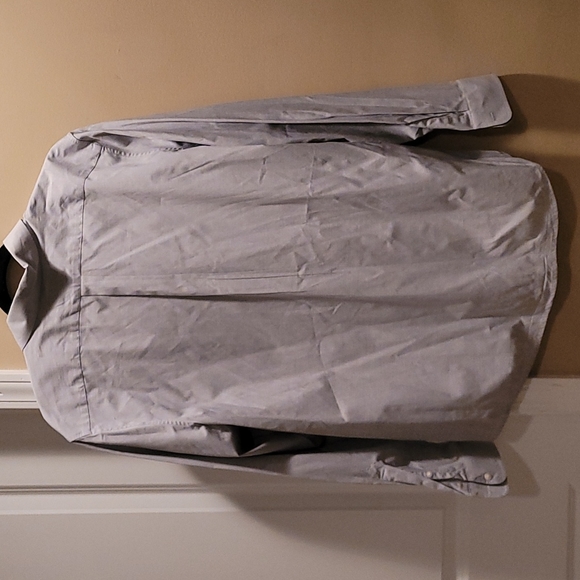 Vineyard Vines men's button up - Picture 2 of 7